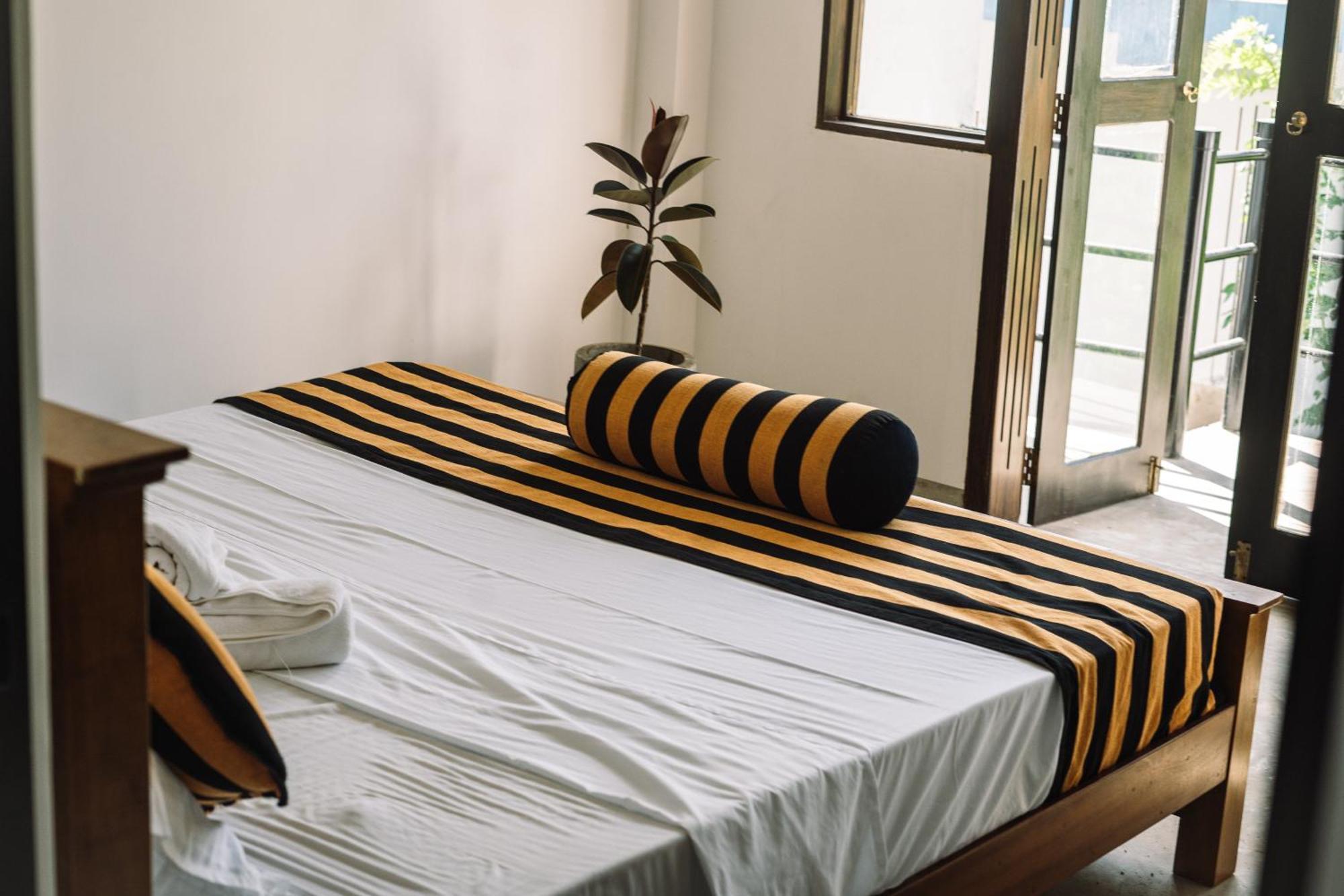 Chill Vibes Hiriketiya Hostel Dikwella Εξωτερικό φωτογραφία